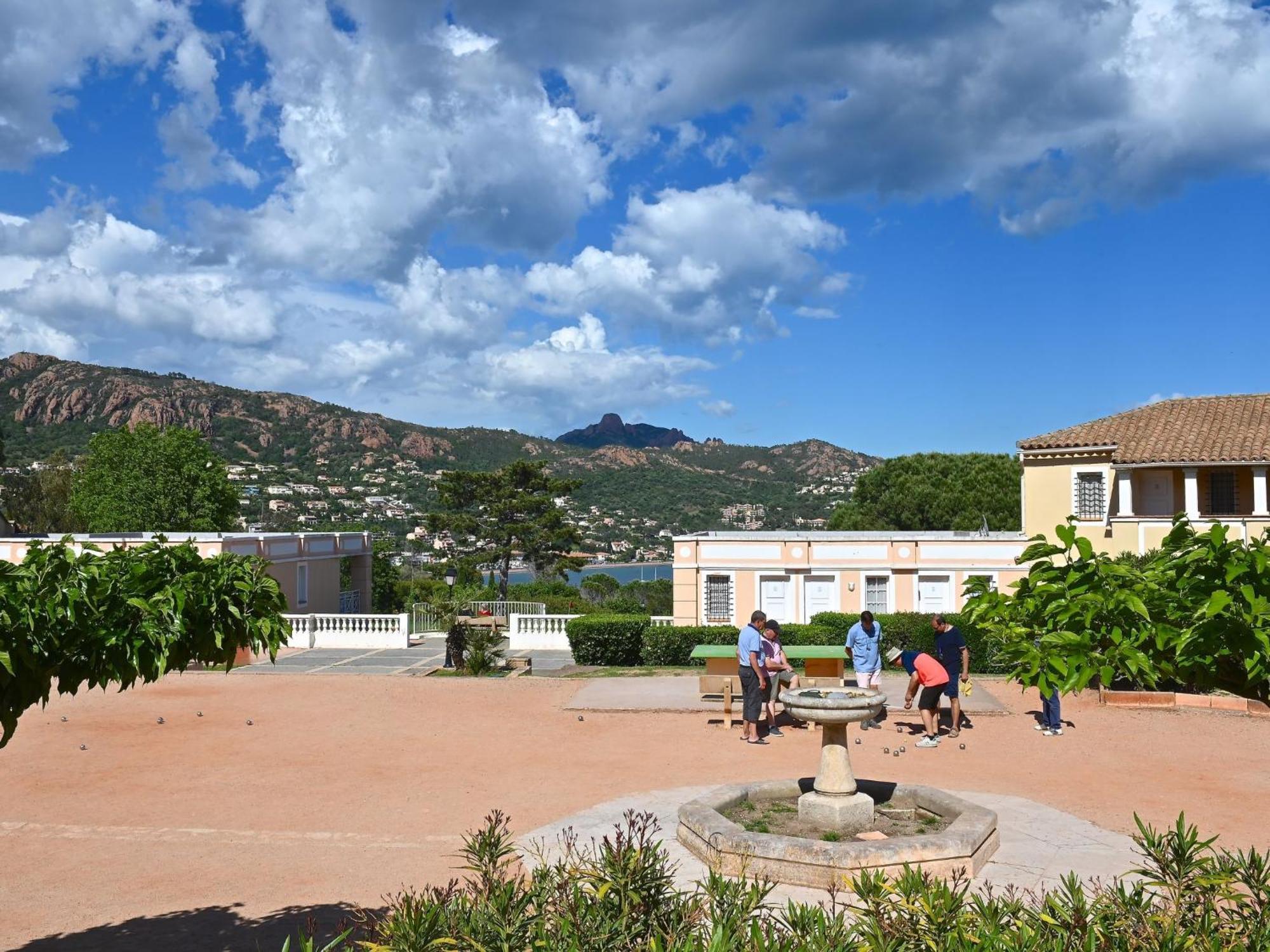 Apartment Village Cap Esterel - Le Village-9 By Interhome Saint-Raphaël Exteriér fotografie